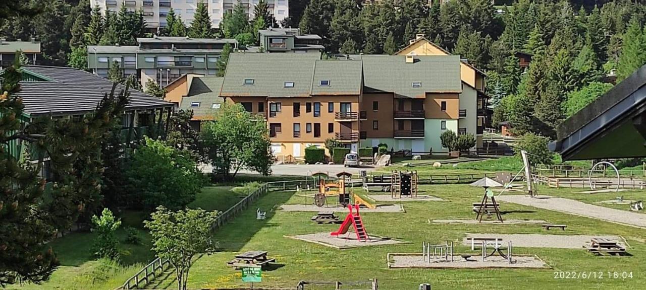 Apt Confortable Au Pied Des Pistes Et De La Foret Bolquere Ngoại thất bức ảnh
